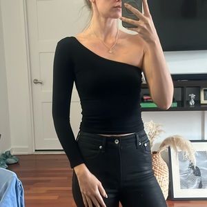 Joah Brown One Shoulder Long Sleeve